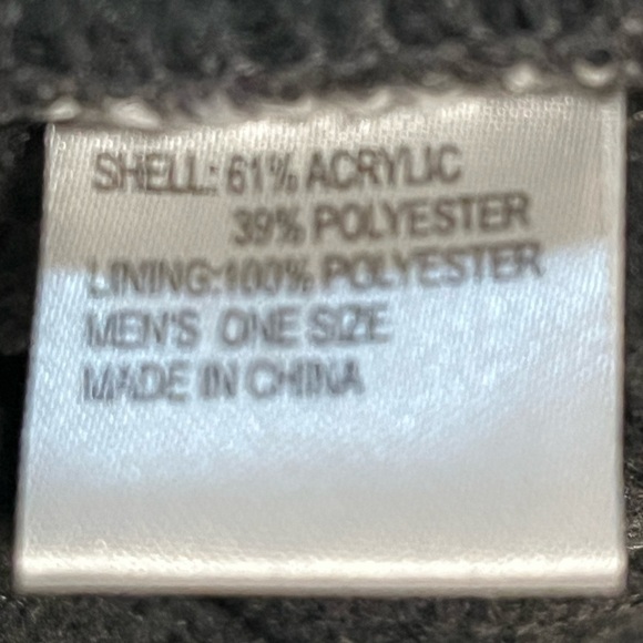 Winter Essentials Winter Hat - Picture 7 of 8